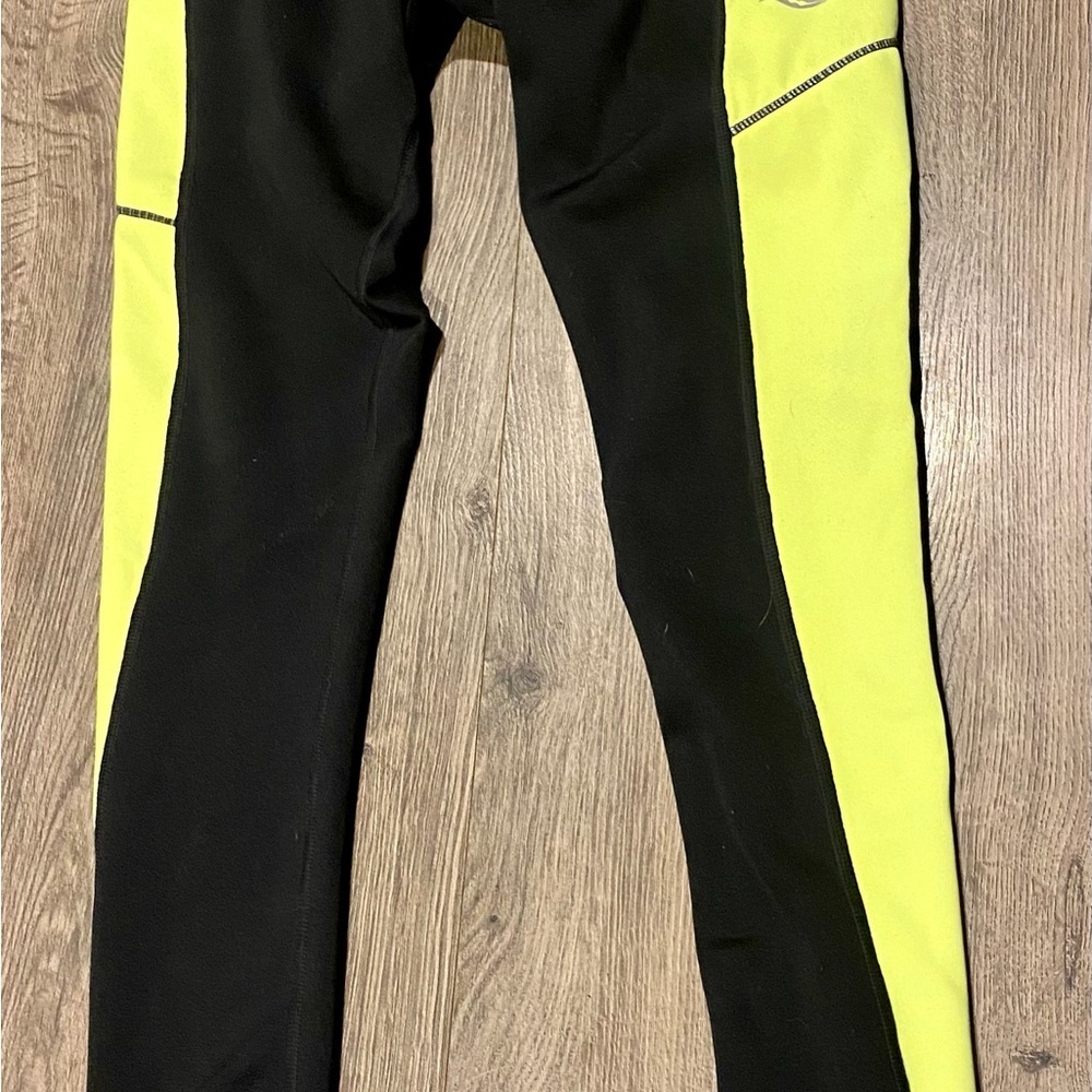Saucony Black Athletic Leggings women’s small reversible cold weather running sm - Picture 5 of 10